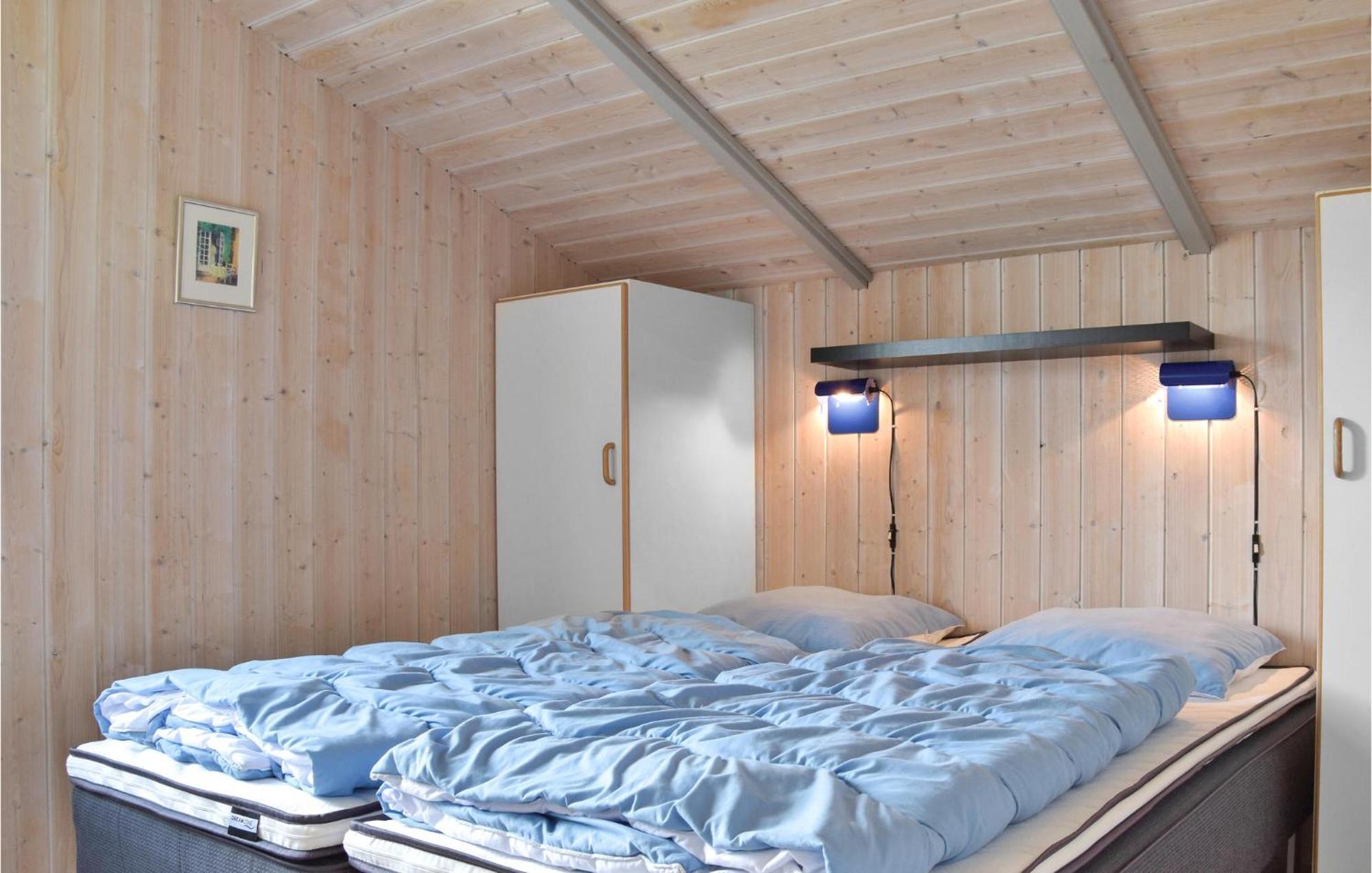 3 Bedroom Awesome Home In ヴィデ・サンデ エクステリア 写真