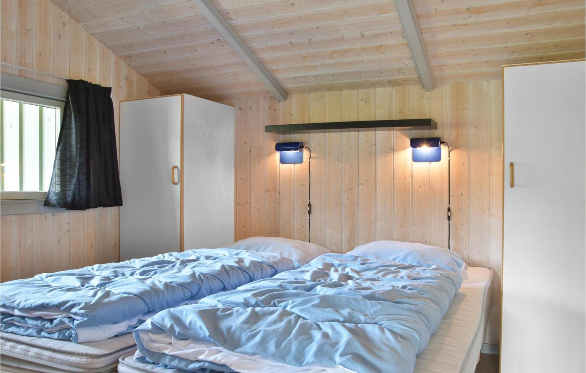3 Bedroom Awesome Home In ヴィデ・サンデ エクステリア 写真