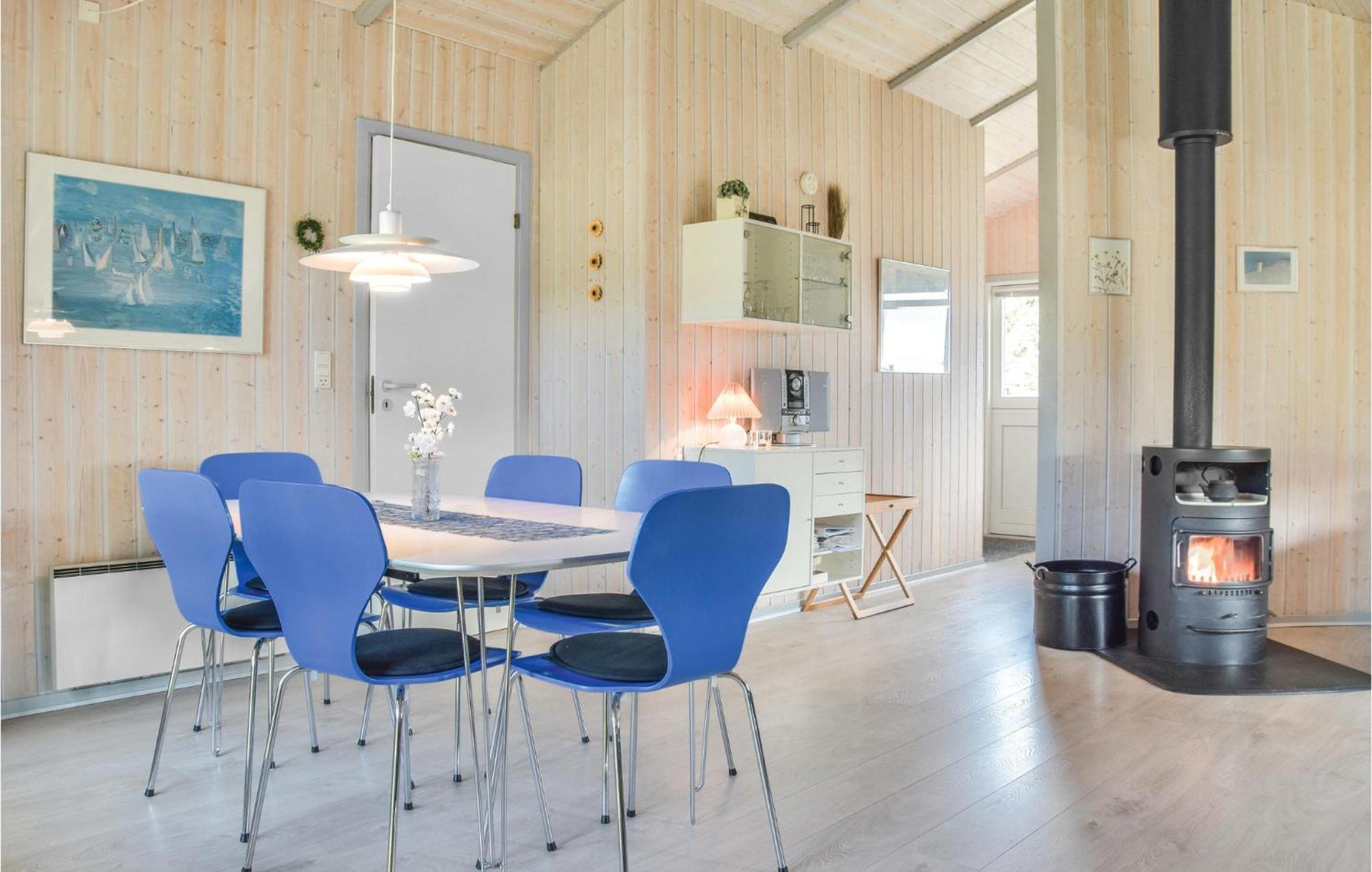 3 Bedroom Awesome Home In ヴィデ・サンデ エクステリア 写真