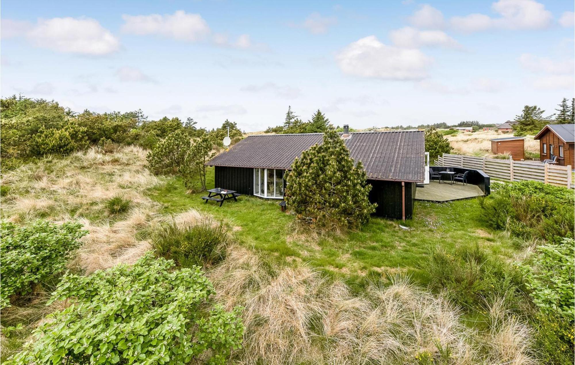 3 Bedroom Awesome Home In ヴィデ・サンデ エクステリア 写真